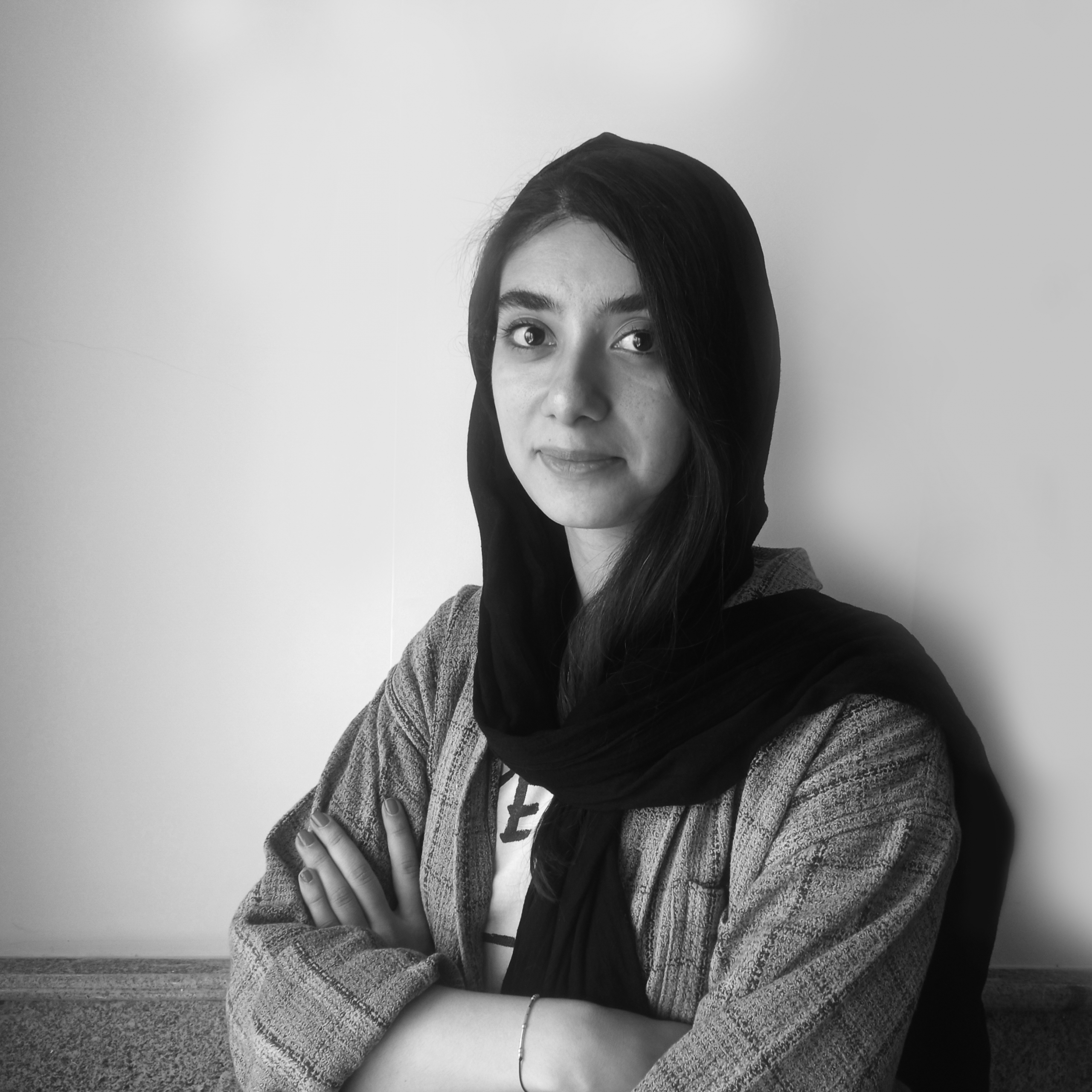 آیدا پیله‌ور